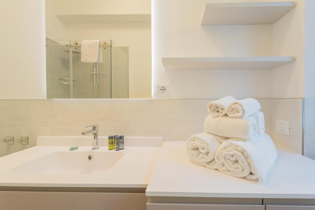 White Lake View Apartment By Rent All Como Ngoại thất bức ảnh